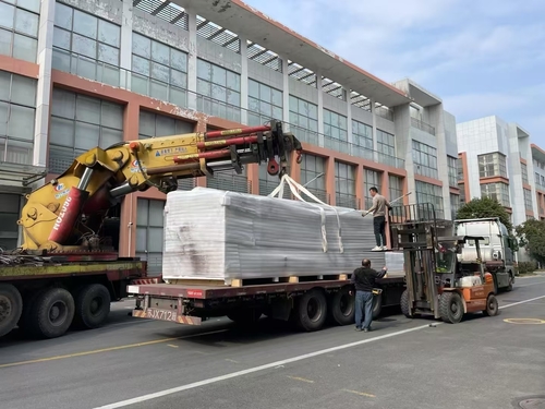 Últimas notícias da empresa sobre Projeto de câmara de teste de choque de temperatura de 1 cubo com êxito para um cliente no Irão